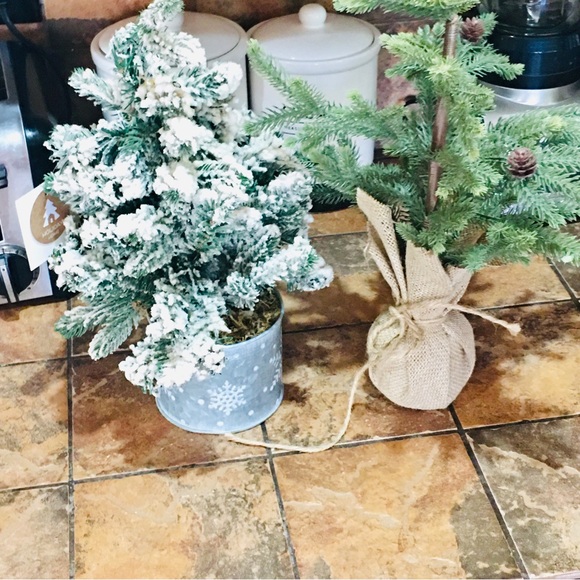 Christmas Trees winter home decor burlap frosted w farmhouse country cottage - Picture 4 of 4